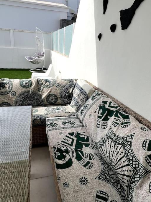 Lovely Villa Sanmar, Heated Pool Playa Blanca  Bagian luar foto