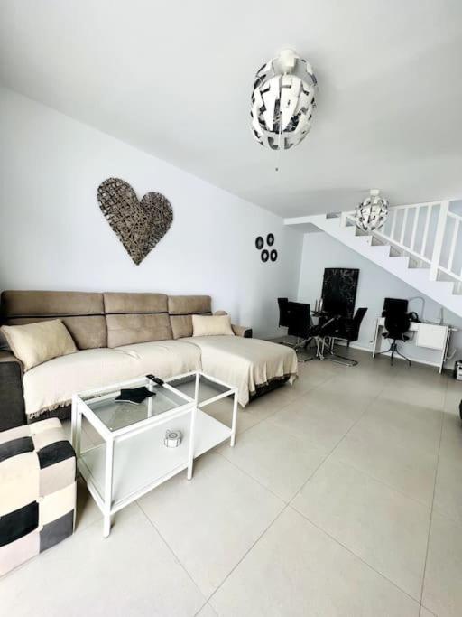 Lovely Villa Sanmar, Heated Pool Playa Blanca  Bagian luar foto