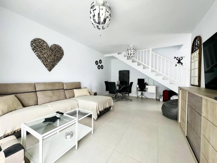 Lovely Villa Sanmar, Heated Pool Playa Blanca  Bagian luar foto