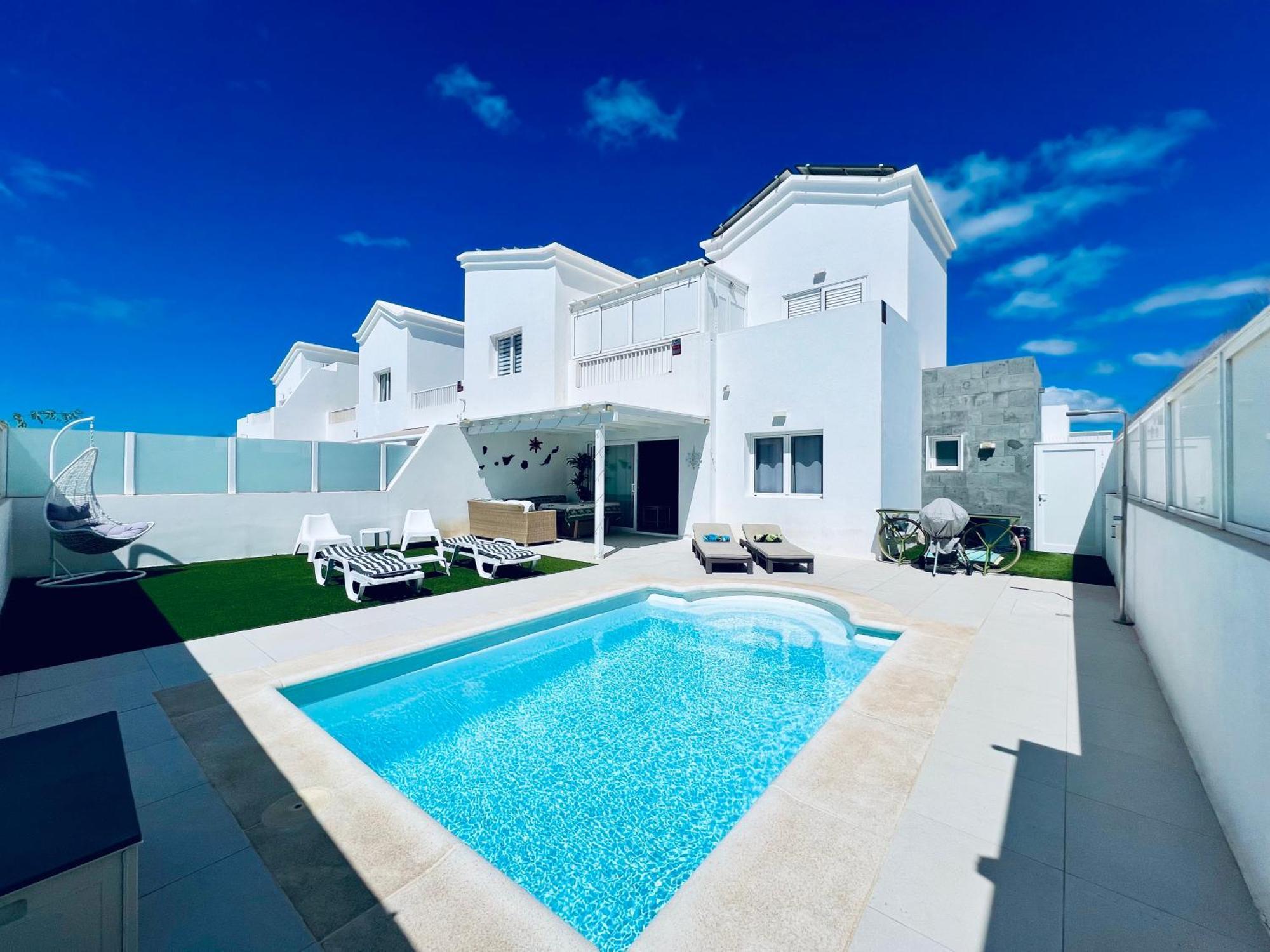 Lovely Villa Sanmar, Heated Pool Playa Blanca  Bagian luar foto